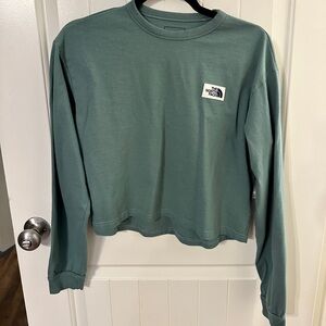 Long sleeve tee